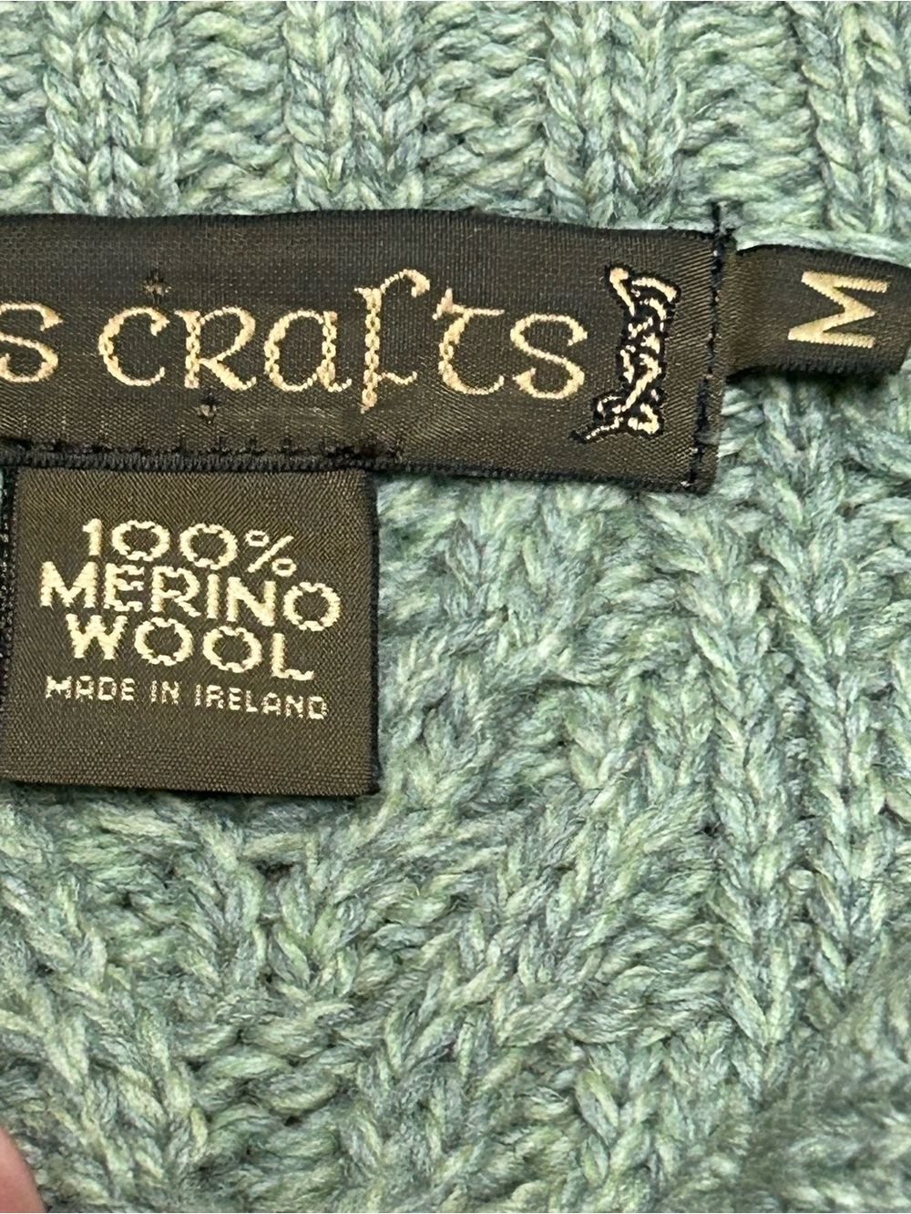 Irish Inis Crafts green wool cable knit full zip cardigan, M - Picture 8 of 11